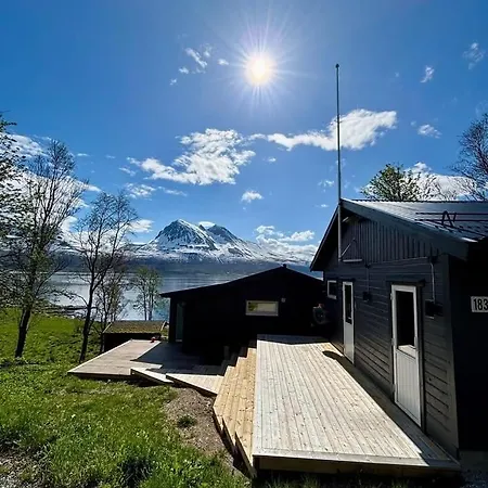 Holiday home Tronderstua *